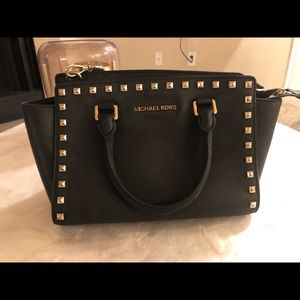 Michael Kors Studded bag